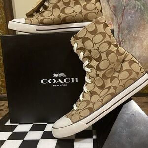 COACH Bonney Sherling Hightop Sneakers 8.5
